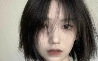 小红书举报人会怎么样在互联网上，小红书是一个非常受欢迎的短视频平台。然而，像任何社交媒体平台一样，小红书也有其存在的问题和争议。其中，举报人被小红书处理的情况也引起了许多关注。